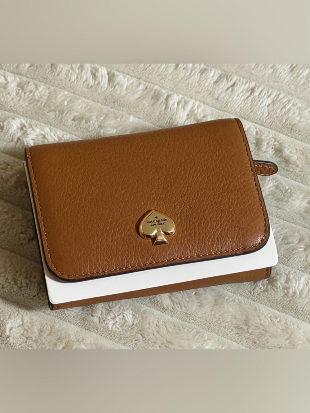 KATE SPADE COMPACT WALLET